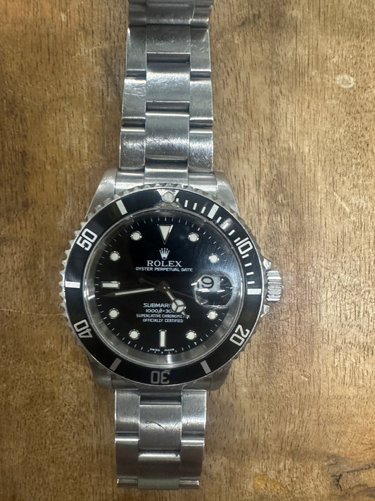 Rolex Submariner Date (reference 16610) stainless steel