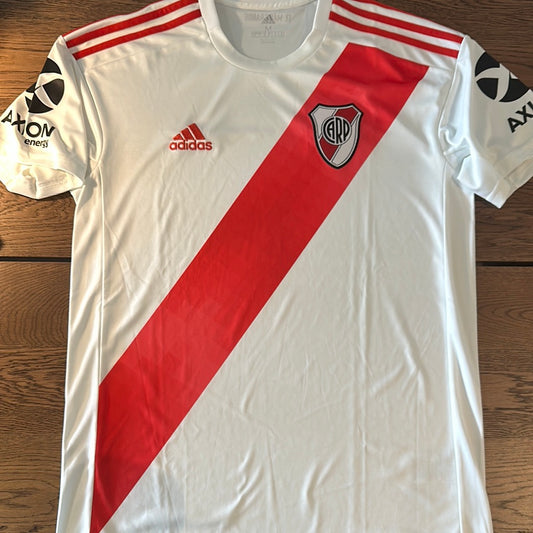 River Plate 2019/2020 home jersey.