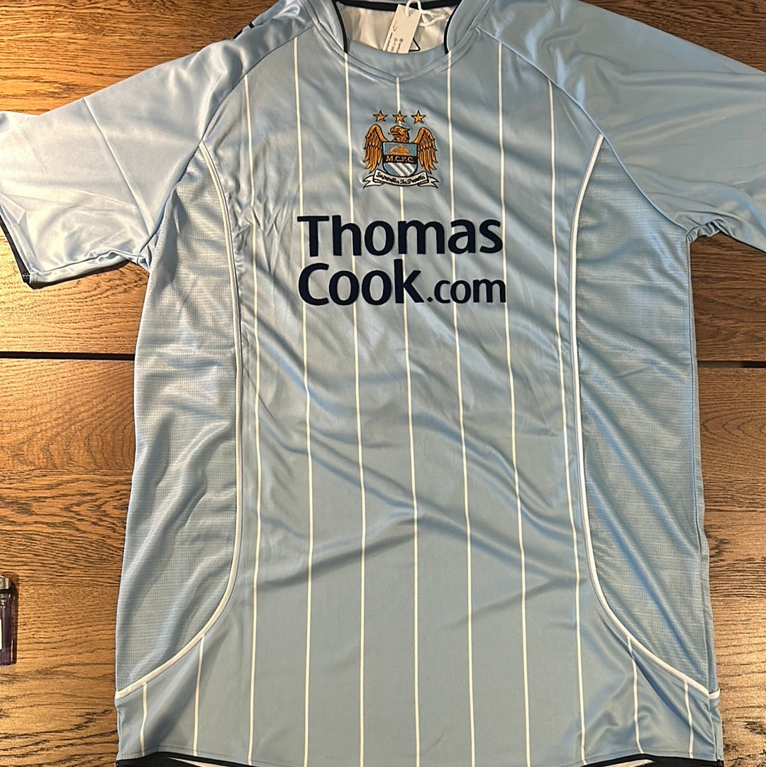 Robinho Manchester City #10 vintage jersey.